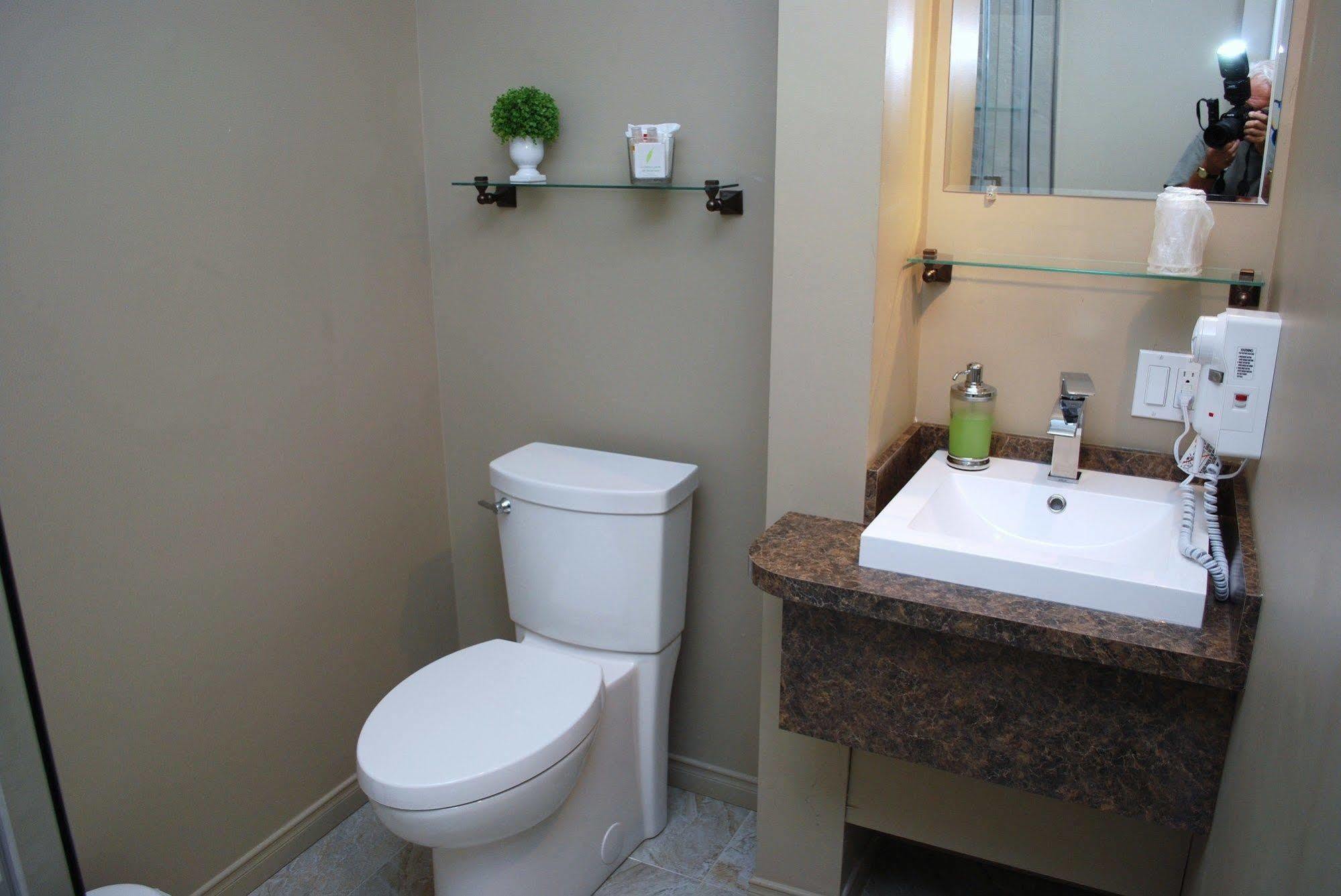 De L'evêché Mini-hôtel Rimouski