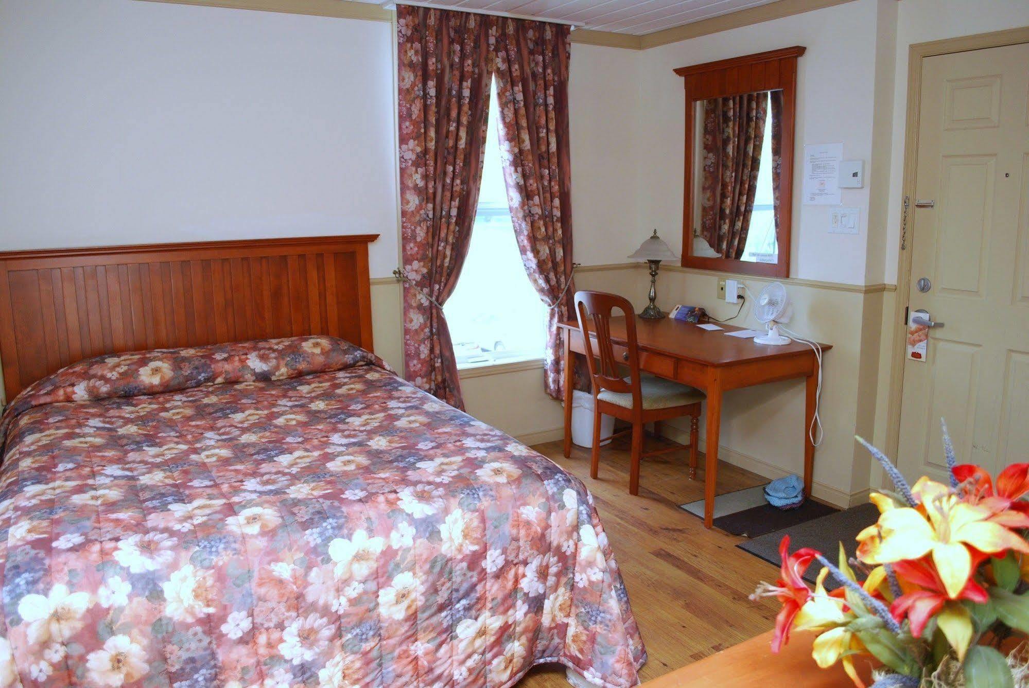 Mini-hôtel De L'evêché 3*